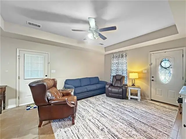 218 S Park Circle, Ponchatoula, LA 70454 - #3