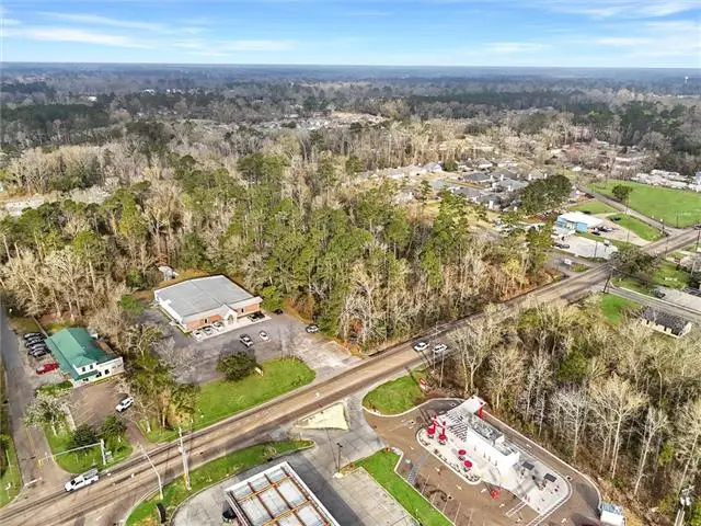 1360 Veterans Boulevard, Ponchatoula, LA 70454 - #3