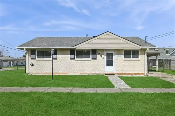 2200 Volpe Drive, Chalmette, LA 70043