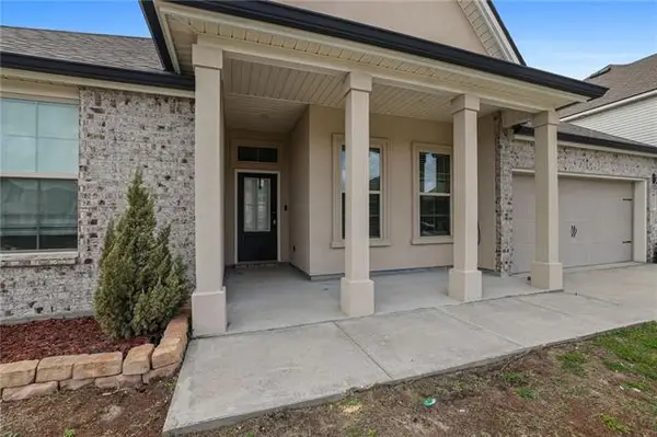 7853 Camellia Bud Court, Slidell, LA 70461