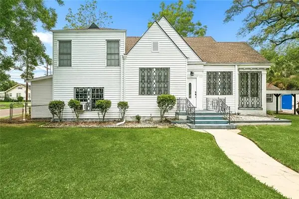 2410 Gentilly Boulevard, New Orleans, LA 70122