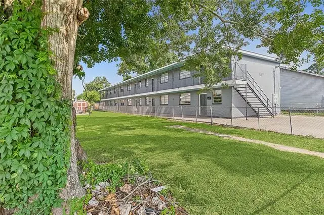 1207 St. Charles Street, Thibodaux, LA 70301 - #2