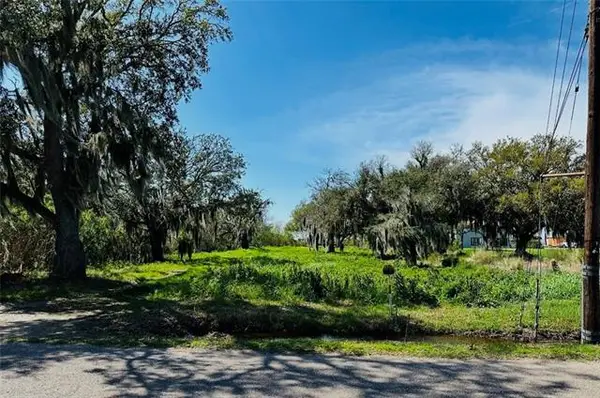 5728 Jean Lafitte Boulevard, Lafitte, LA 70067