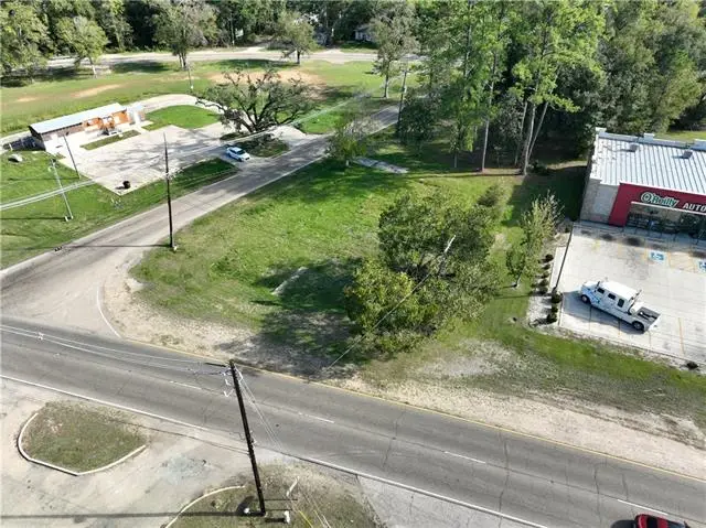 1112 E Thomas Street, Hammond, LA 70401 - #2