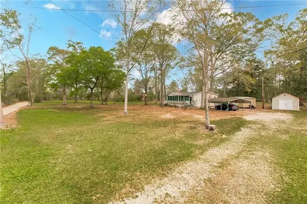 51132 Jenkins Lane, Tickfaw, LA 70466