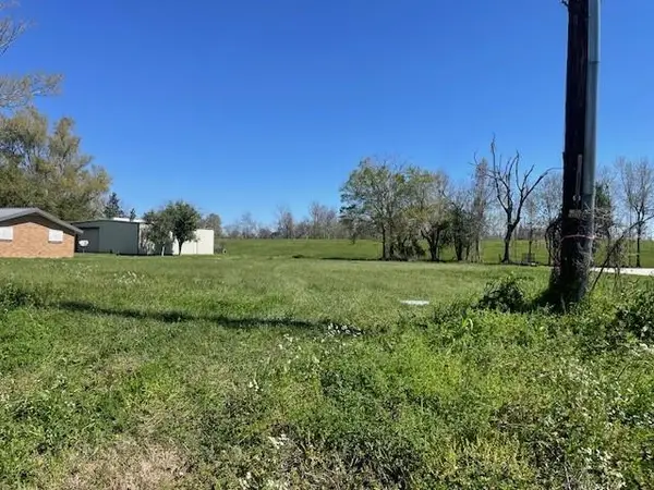 14832 River Road, Hahnville, LA 70057