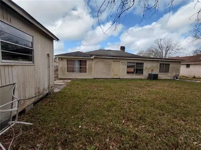 204 E Queens Drive, Slidell, LA 70458 - #3
