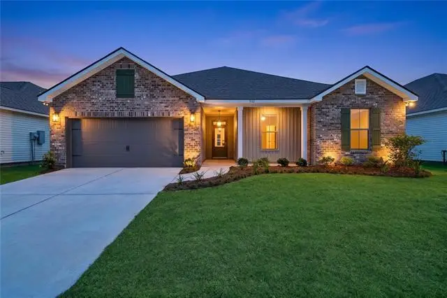 933 Laurel Oaks Drive, Waggaman, LA 70094 - #2