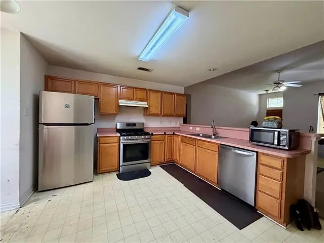 1060 Elmer Street, Mandeville, LA 70448 - #3