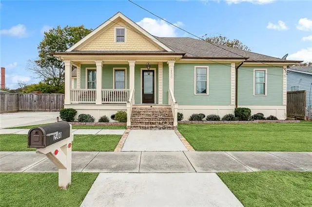 2500 Culotta Street, Chalmette, LA 70043 - #1
