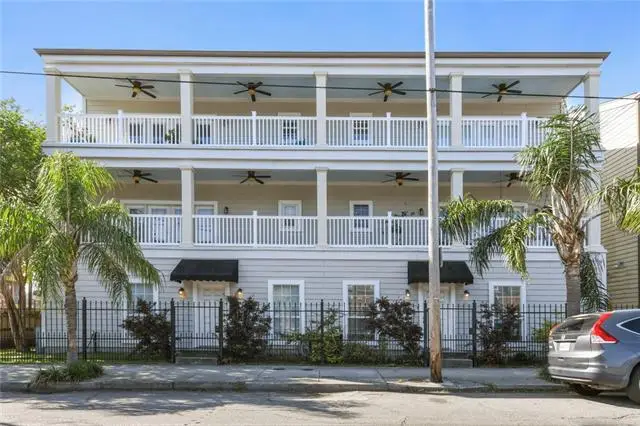 3205 Carondelet Street #101, New Orleans, LA 70115 - #1