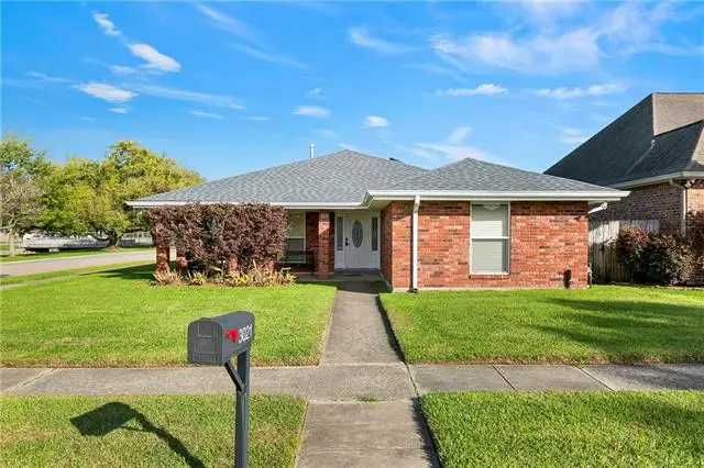 3021 Karen Drive, Chalmette, LA 70043 - #1