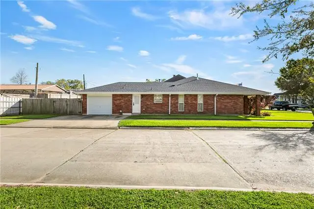 3021 Karen Drive, Chalmette, LA 70043 - #3