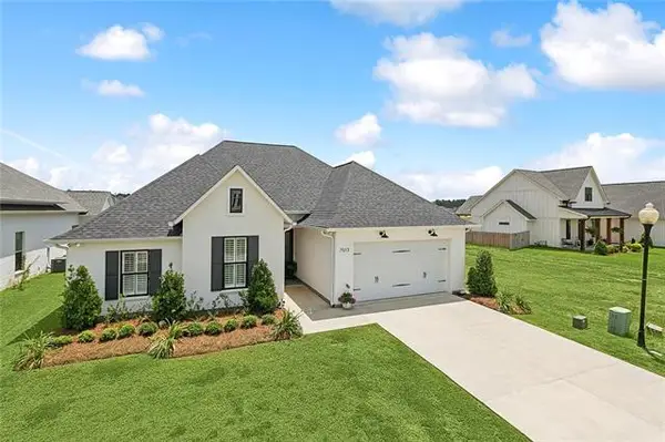 7013 Bald Eagle Circle, Madisonville, LA 70447