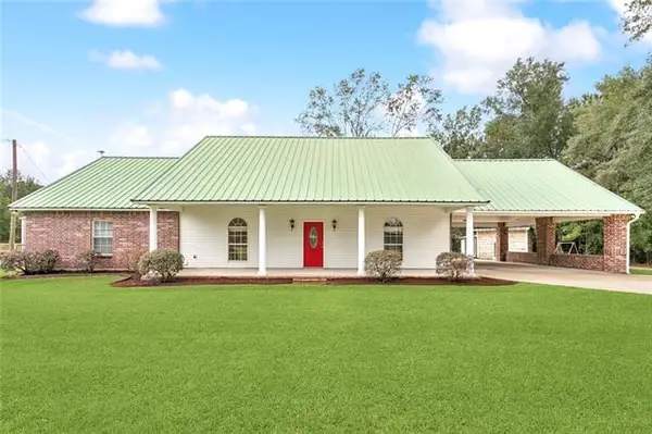 22084 Morgan Howes Road, Ponchatoula, LA 70454