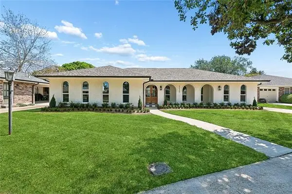 5025 Pike Drive, Metairie, LA 70003