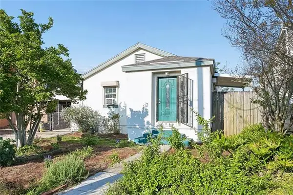 6068 Wickfield Drive, New Orleans, LA 70122