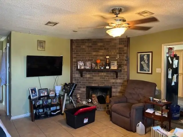 609 Vanderbilt Lane, Kenner, LA 70065 - #3