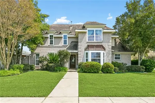 4701 Lake Vista Drive, Metairie, LA 70006