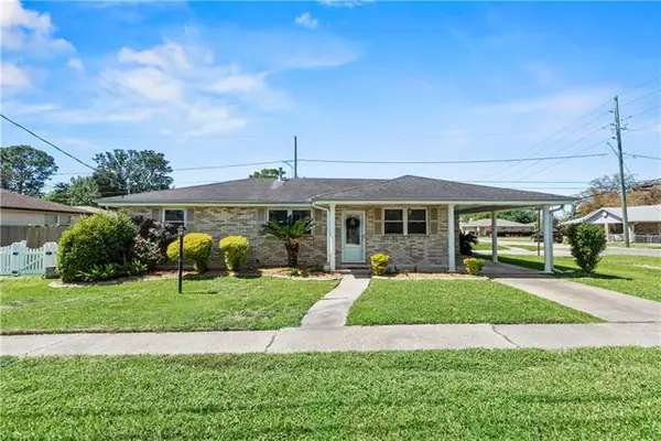 1512 N Turnbull Drive, Metairie, LA 70001