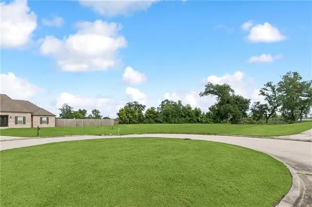 19 E Kori Lane, Westwego, LA 70094 - #1