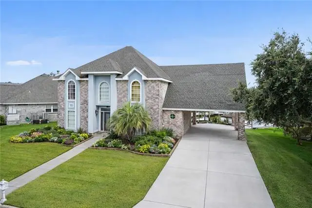 305 Charles Court, Slidell, LA 70458 - #1