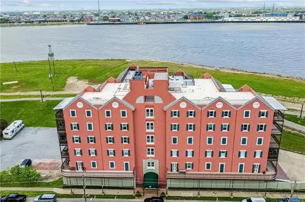330 Morgan Street #606, New Orleans, LA 70114