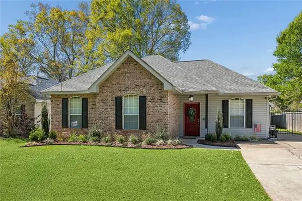 2320 Mcnamara Street, Mandeville, LA 70448