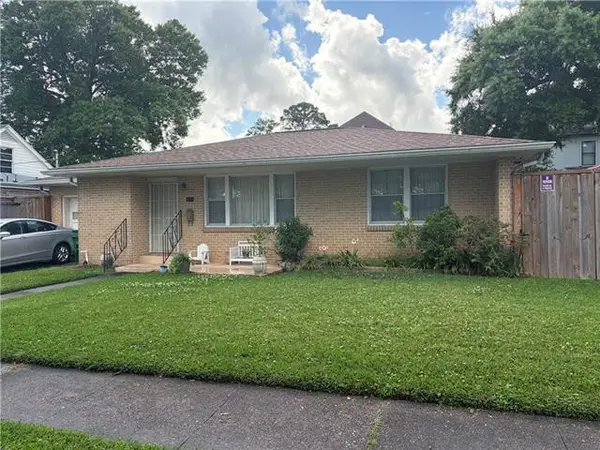 224 E William David Park, Metairie, LA 70005