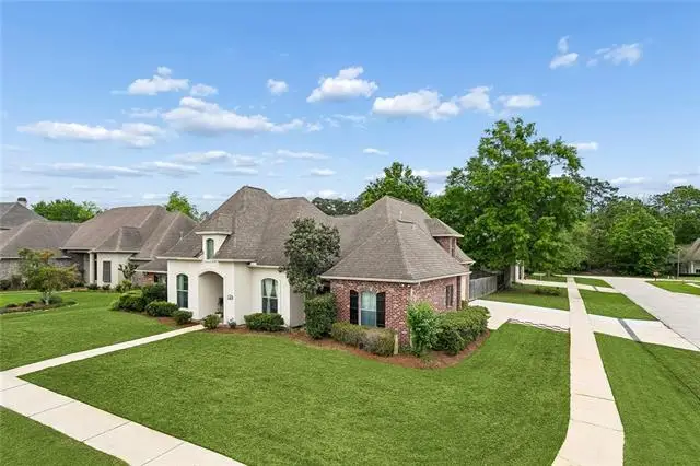 1300 Avenue Lacroix, Covington, LA 70433 - #2