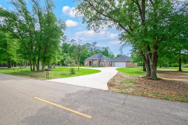 28264 Heart Of The Forest Boulevard, Folsom, LA 70437