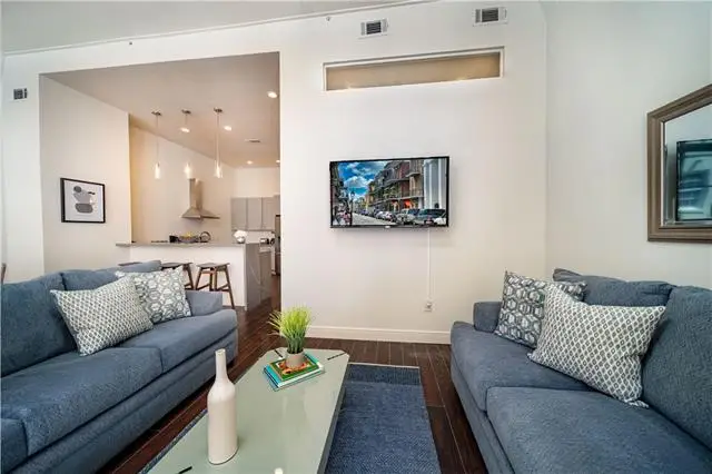 210 Decatur Street #302, New Orleans, LA 70130 - #3
