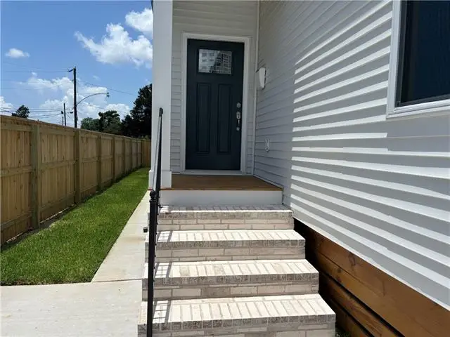 2444 Huey P. Long Avenue, Gretna, LA 70053 - #2