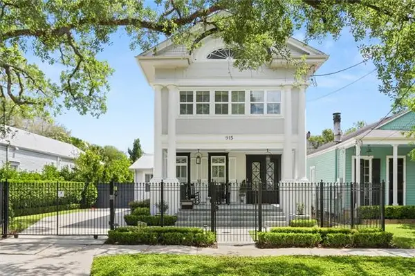 915 Henry Clay Avenue, New Orleans, LA 70118