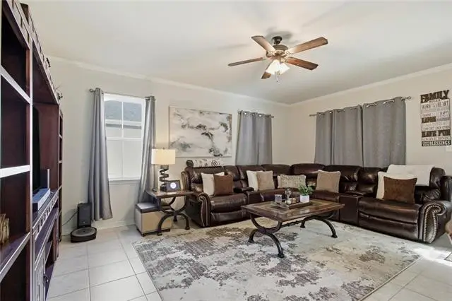 28469 W Violet Street, Lacombe, LA 70445 - #2