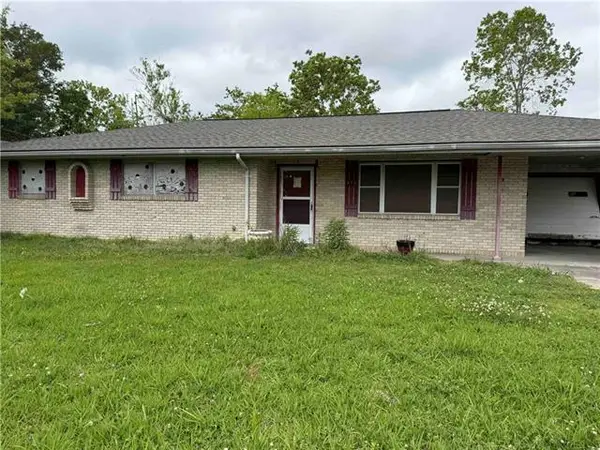 278 Saint Ann Street, Raceland, LA 70394