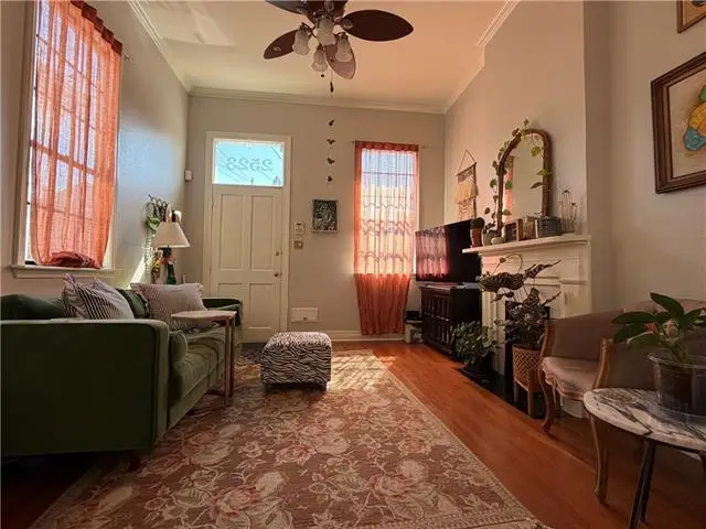 2523 Laurel Street #2523, New Orleans, LA 70130 - #3