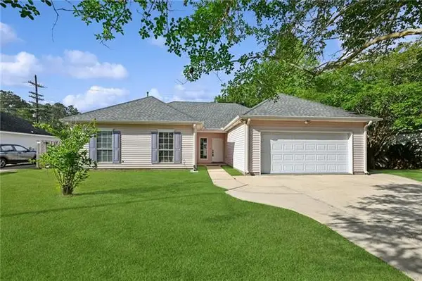 107 Windsong Place, Pearl River, LA 70452