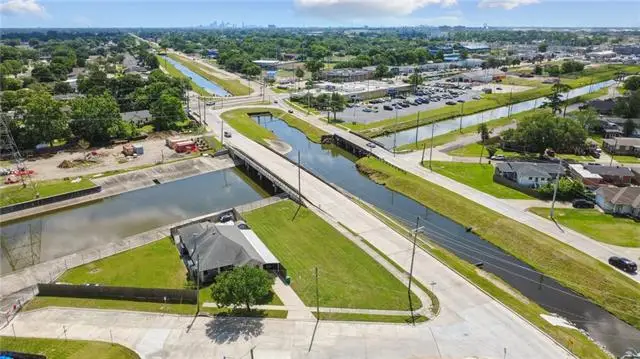 1000 N Lester Avenue, Metairie, LA 70003 - #2