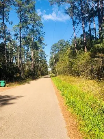 0 Paquet Road, Lacombe, LA 70445