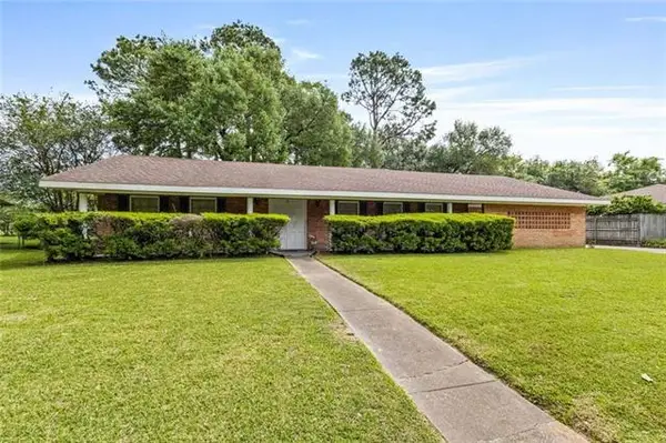 203 Robert Lee Circle, Lafayette, LA 70506