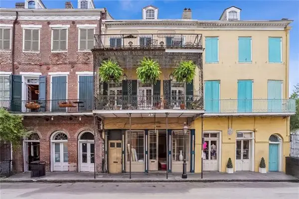 534 Chartres Street #4, New Orleans, LA 70130