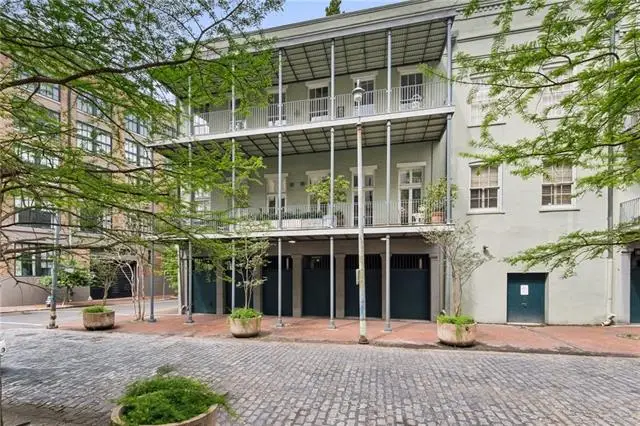 225 Girod Street #302, New Orleans, LA 70130 - #1