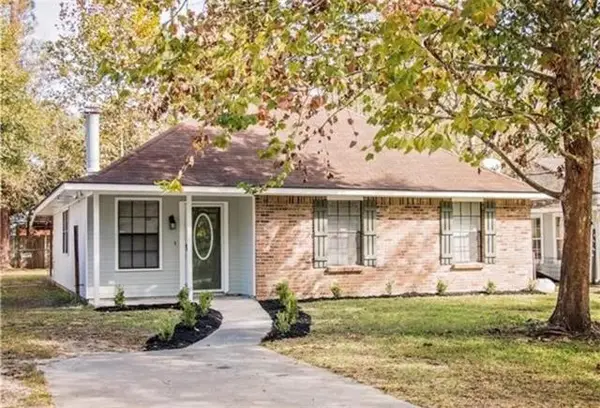 2406 Bluebird Street, Slidell, LA 70460