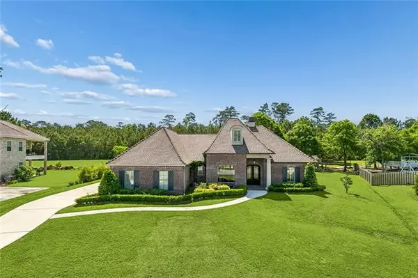 316 Seminole Circle, Madisonville, LA 70447