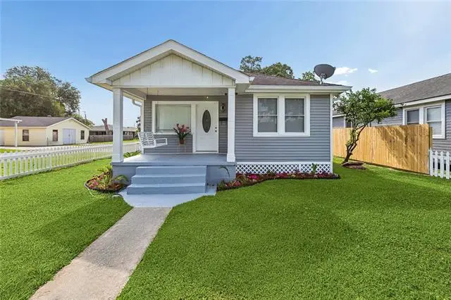 901 Avenue E, Westwego, LA 70094 - #1