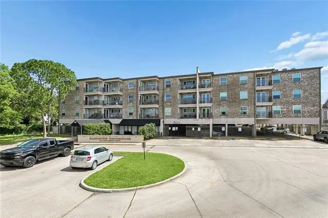 500 Lake Marina Avenue #203, New Orleans, LA 70124 - #3
