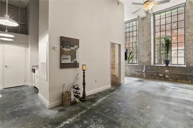 920 Poeyfarre Street #138, New Orleans, LA 70130 - #2