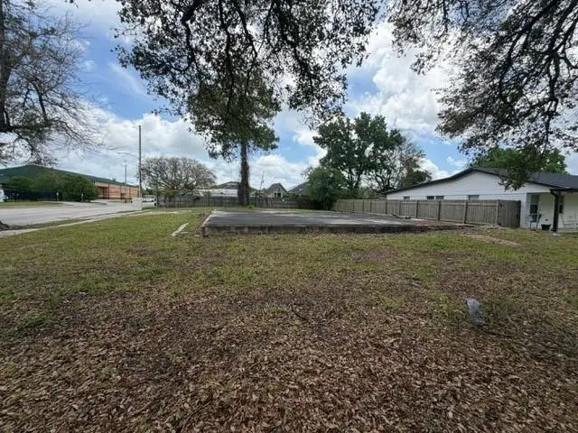 4587 Marque Drive, New Orleans, LA 70127 - #2