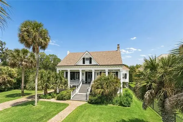 1815 Lakeshore Drive, Mandeville, LA 70448